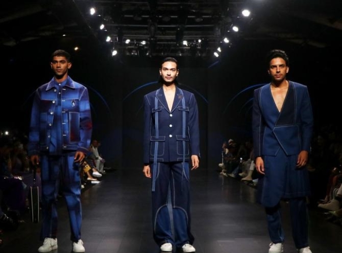 Amar by Eka unveils S/S 2025 collection, ‘The Rite of Spring’ at LFW X FDCI